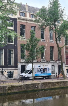 Wie is Demasko?