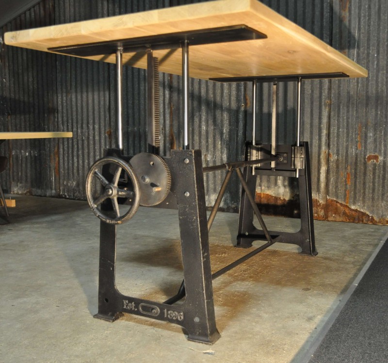 Vintable VINTAGE zit-sta tafel